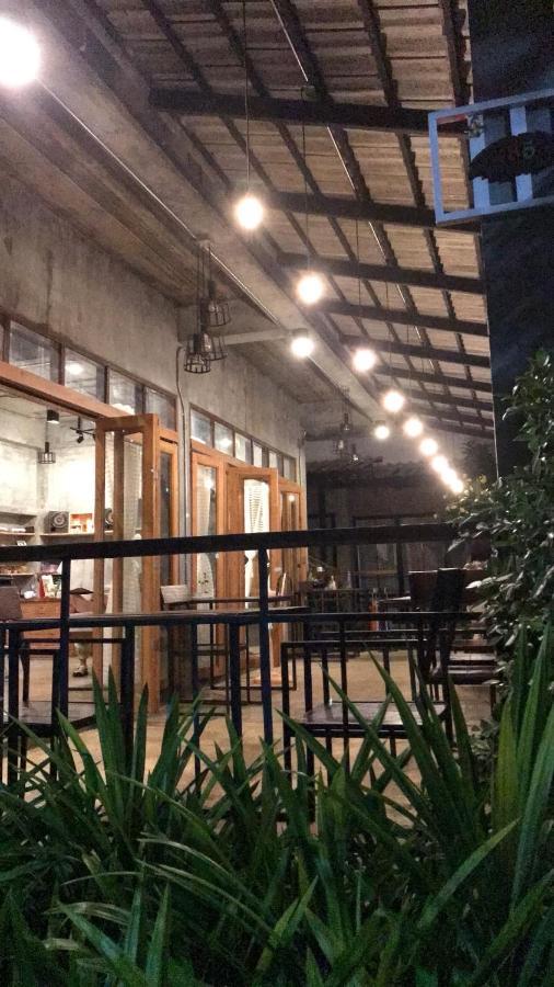 The Pud Dee Hotel Chiang Khan Exterior photo