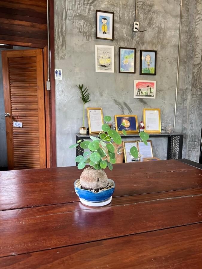 The Pud Dee Hotel Chiang Khan Exterior photo