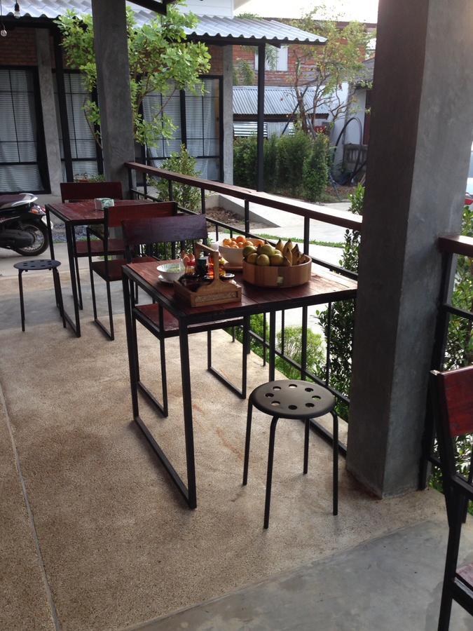 The Pud Dee Hotel Chiang Khan Exterior photo
